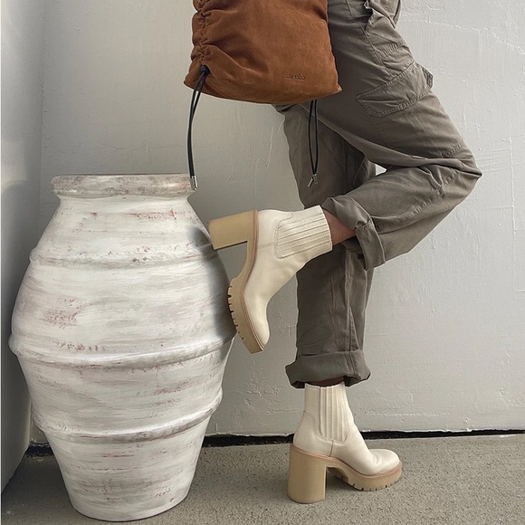 Dolce Vita Castor H2O Boots in Ivory Leather - Picture 4 of 6